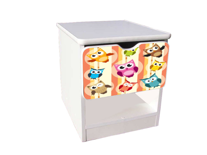 Becks nočný stolík Sovičky